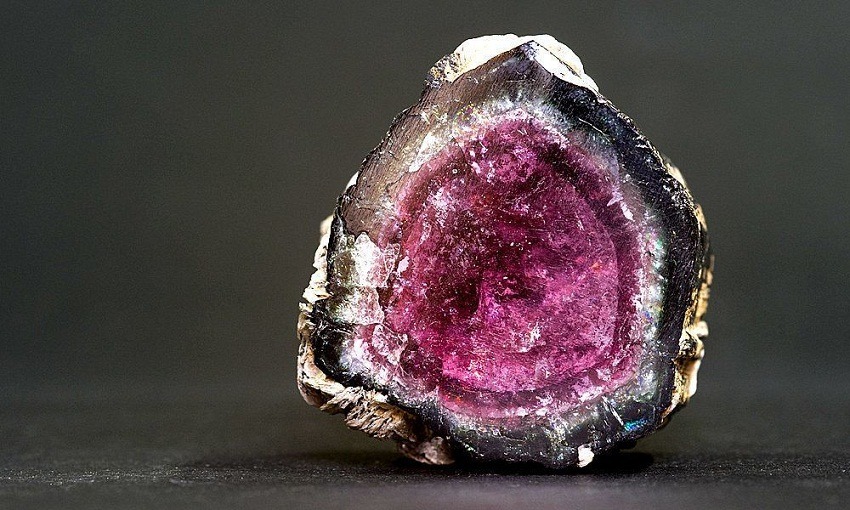 What Is Boron and What Are Its Health Benefits?